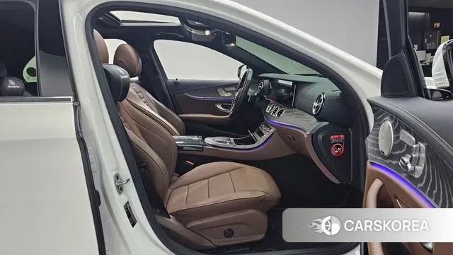 Mercedes-Benz E-Class W213 id 3503437 из Кореи 20