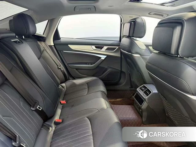 Audi A6L id 4216904 из Китая 19