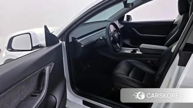 Tesla Model Y id 3372932 из Кореи 20