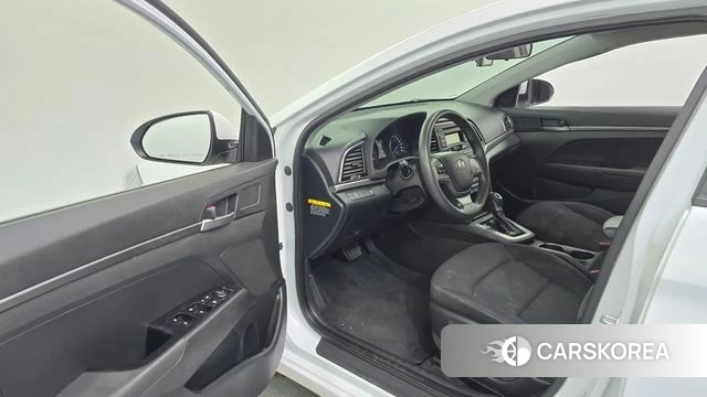 Hyundai Avante AD id 4944398 из Кореи 20