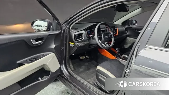 Kia Stonic id 3583218 из Кореи 20