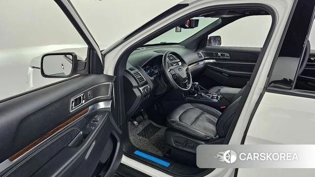 Ford Explorer id 4203611 из Кореи 32