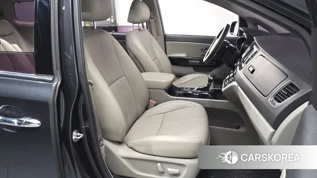 Kia The New Carnival id 3319349 из Кореи 20