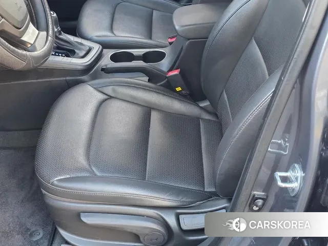 Hyundai Avante AD id 3737098 из Кореи 20