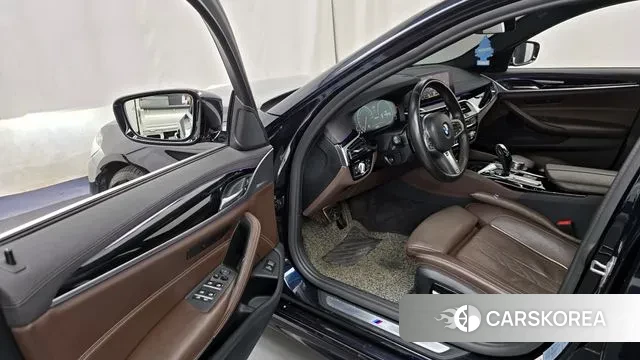 BMW 5 Series (G30) id 2986472 из Кореи 20