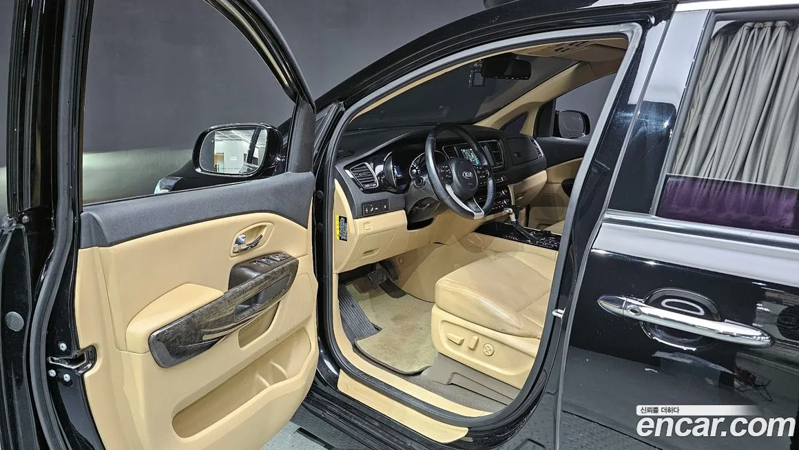 Kia The New Carnival id 2089867 из Кореи 20