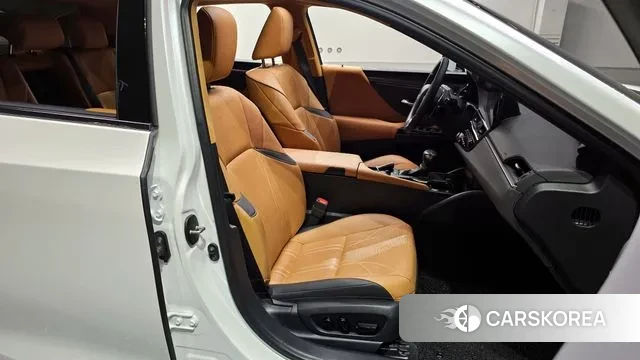 Lexus ES300h 7th generation id 3027036 из Кореи 20