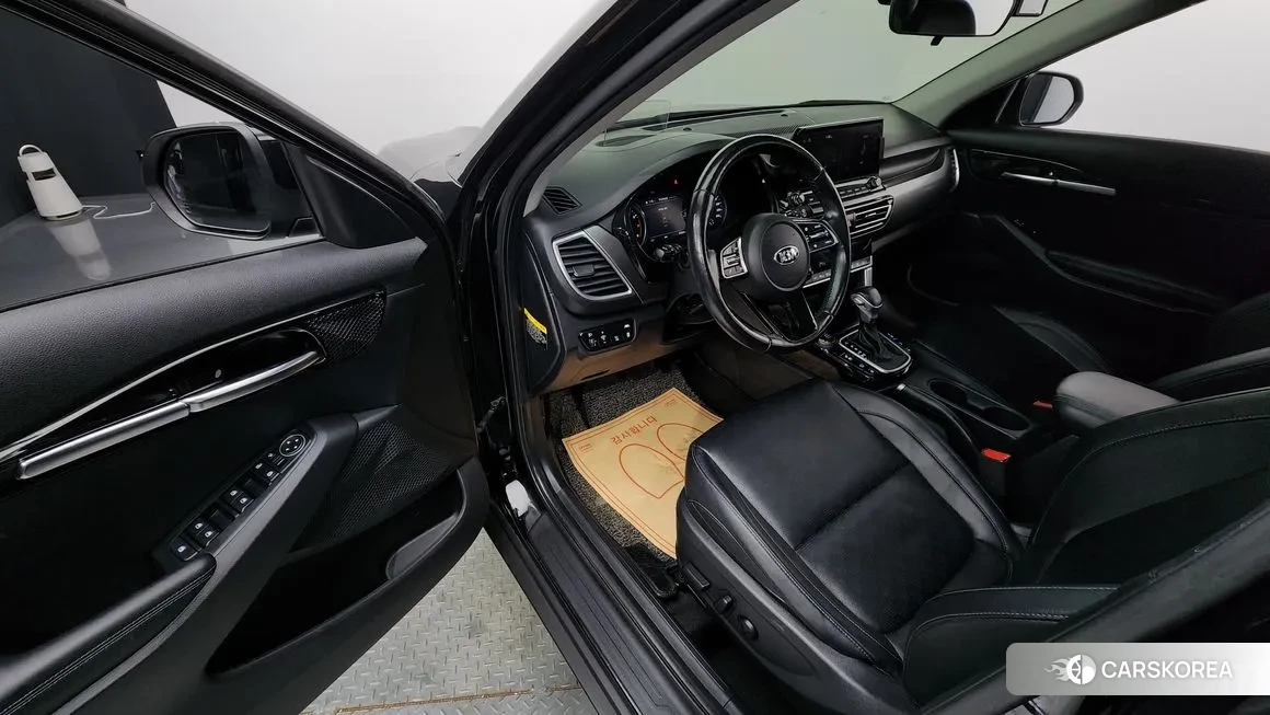 Kia Seltos id 2149738 из Кореи 20