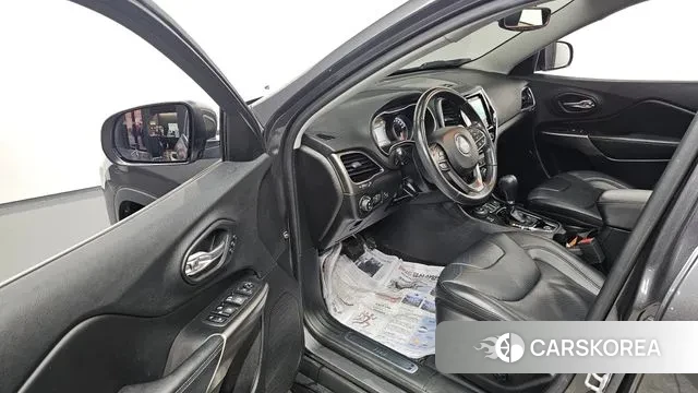 Jeep Cherokee (KL) id 3703210 из Кореи 20