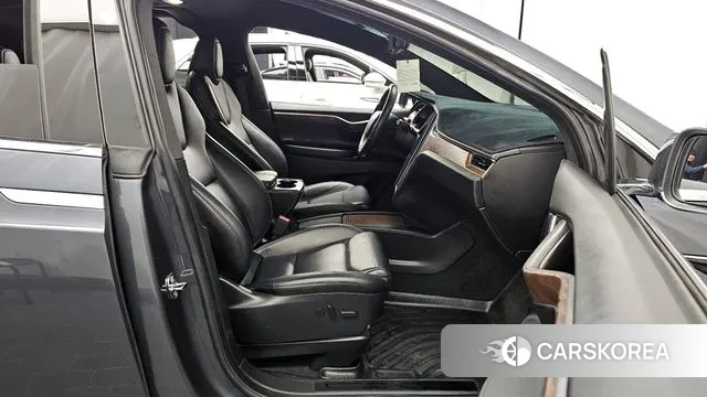 Tesla Model X id 3772027 из Кореи 20