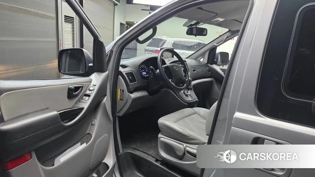 Hyundai The New Grand Starex id 3867592 из Кореи 20