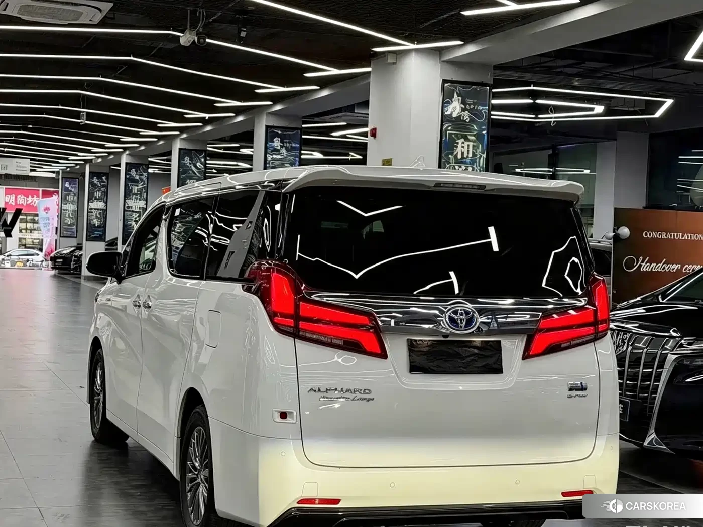 Toyota Elfa id 4583794 из Китая 13