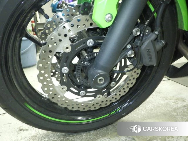 Проданный Kawasaki NINJA 650 ABS id 3996680 из Японии, фото 24