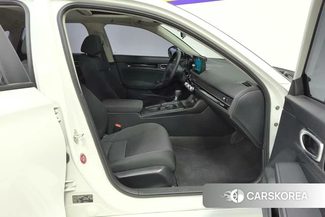 Honda Civic id 4273351 из Китая 17