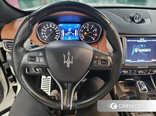 Maserati Levante id 3843539 из Кореи 20