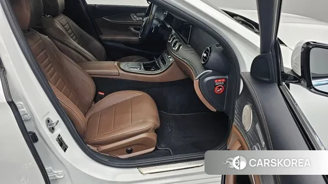 Mercedes-Benz E-Class W213 id 3777358 из Кореи 20