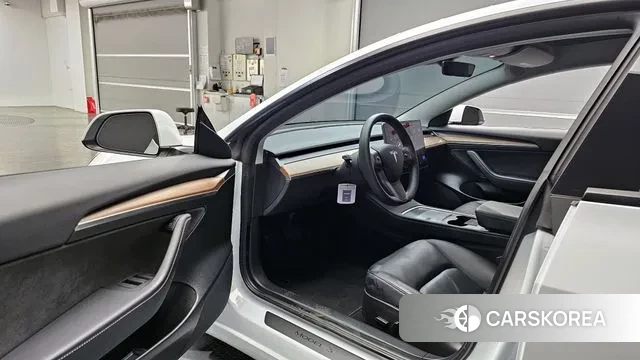 Tesla Model 3 id 3378398 из Кореи 20
