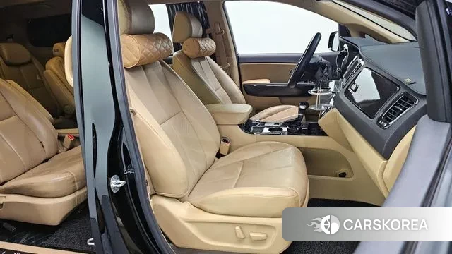 Kia The New Carnival id 3698660 из Кореи 20