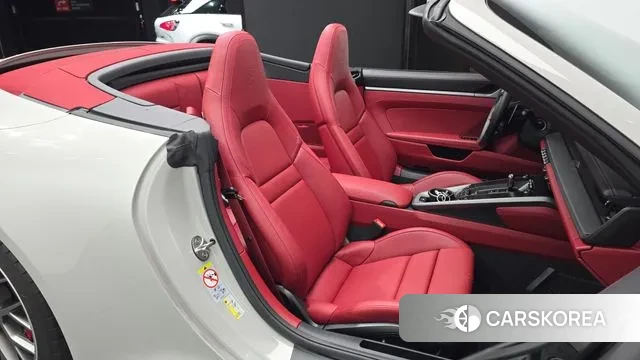 Porsche 911(992) id 3353618 из Кореи 20