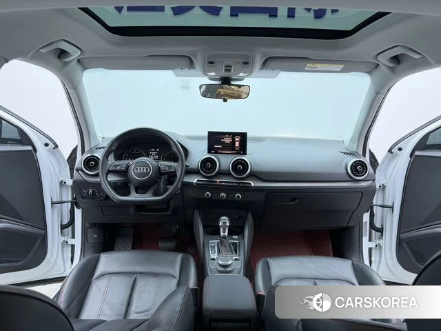 Audi Q2L id 4265948 из Китая 22
