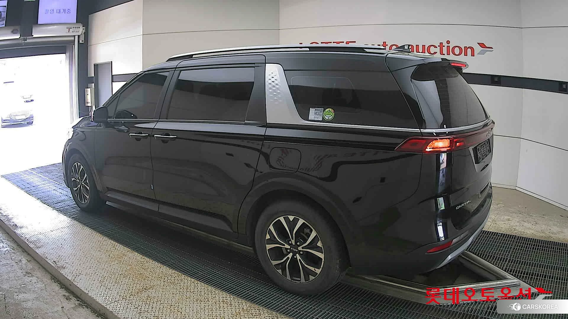 Kia Carnival id 4289590 из Кореи 37