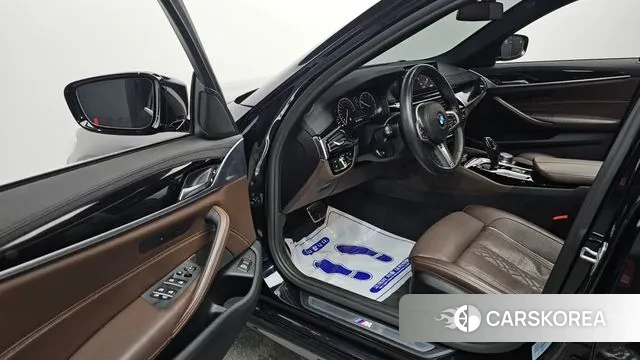 BMW 5 Series (G30) id 3520204 из Кореи 20