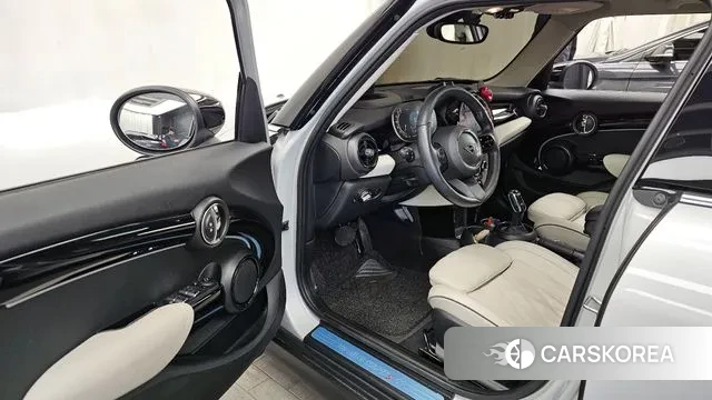 Mini Cooper S id 3453112 из Кореи 20