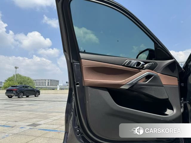 BMW X6 id 4254648 из Китая 25