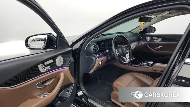 Mercedes-Benz E-Class W213 id 3188266 из Кореи 20