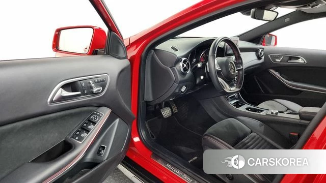 Mercedes-Benz GLA-Class X156 id 4188246 из Кореи 30