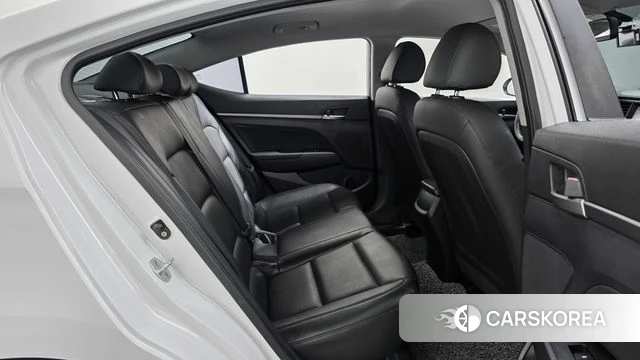 Hyundai Avante AD id 4587328 из Кореи 30