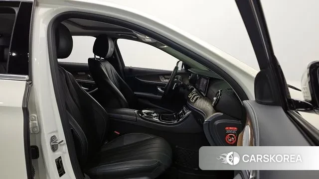 Mercedes-Benz E-Class W213 id 3055822 из Кореи 20