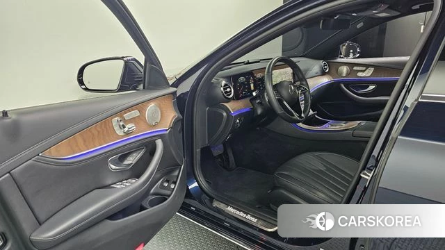 Mercedes-Benz E-Class W213 id 4414823 из Кореи 33