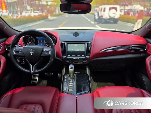 Maserati Levante id 4211923 из Китая 18