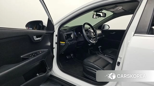 Kia Stonic id 4325949 из Кореи 33