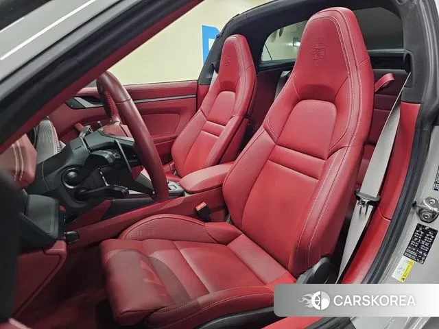 Porsche 911(992) id 3041833 из Кореи 20