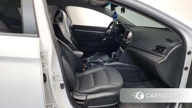 Hyundai The New Avante AD id 3772520 из Кореи 20