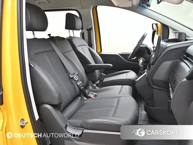 Hyundai Staria id 2541060 из Кореи 20