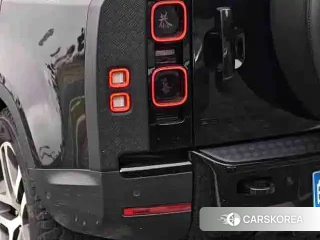 Skoda Land Rover Defender id 4505083 из Китая 10