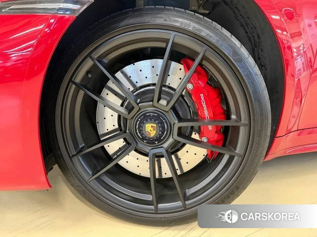 Porsche 911(992) id 4388807 из Кореи 20