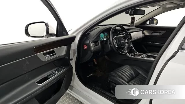 Jaguar XF (X260) id 2986880 из Кореи 20