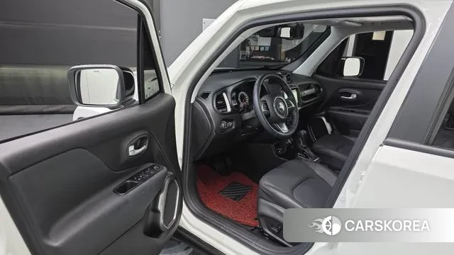 Jeep Renegade id 3447193 из Кореи 20