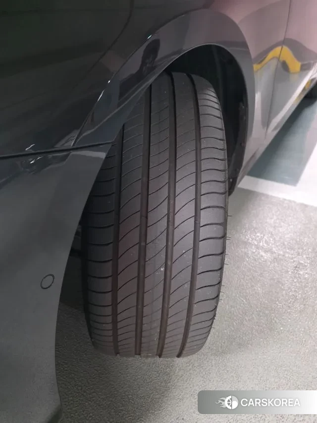 BMW 5 Series (G60) id 3502026 из Кореи 20