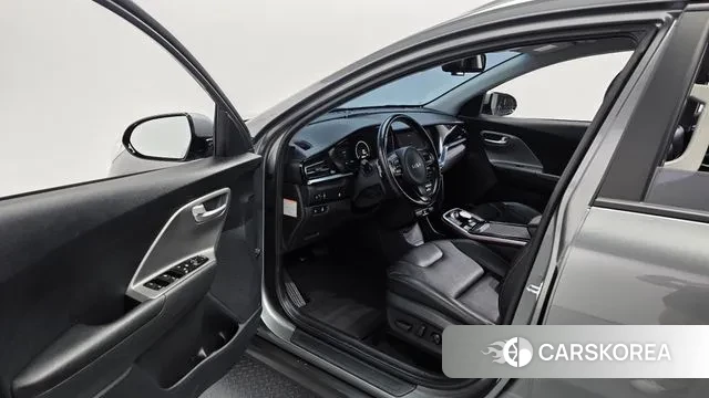 Kia Niro Plus id 3721647 из Кореи 20