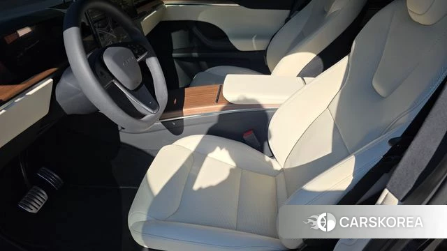 Tesla Model X id 4853365 из Кореи 11