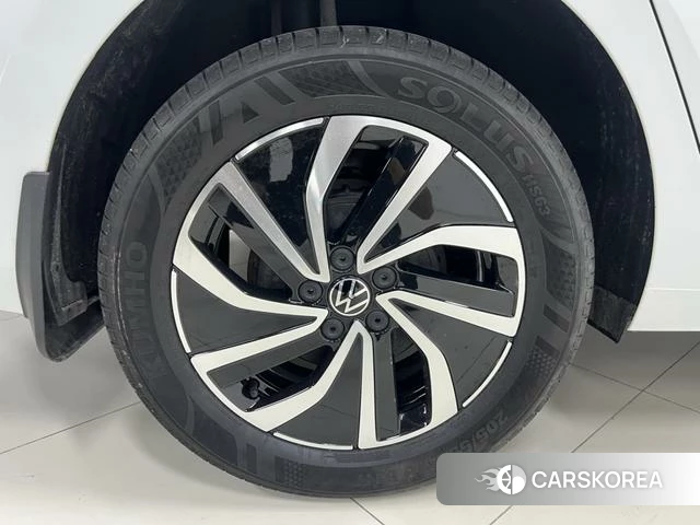 Volkswagen Lavida id 4365876 из Китая 22