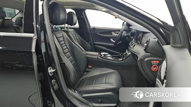Mercedes-Benz E-Class W213 id 4568537 из Кореи 35