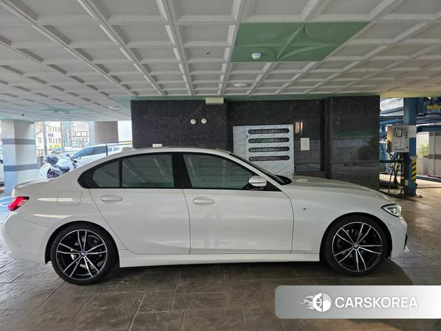 BMW 3 Series (G20) id 4572526 из Кореи 14