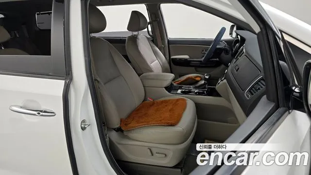 Kia The New Carnival id 2418877 из Кореи 20