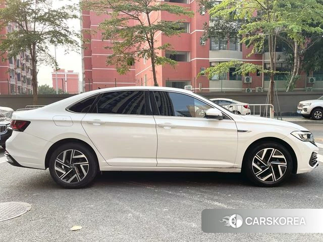 Volkswagen Sagitar id 3945025 из Китая 17